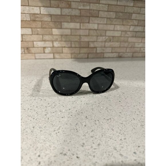 Ray Ban RB4101 Sunglasses - Picture 1 of 7